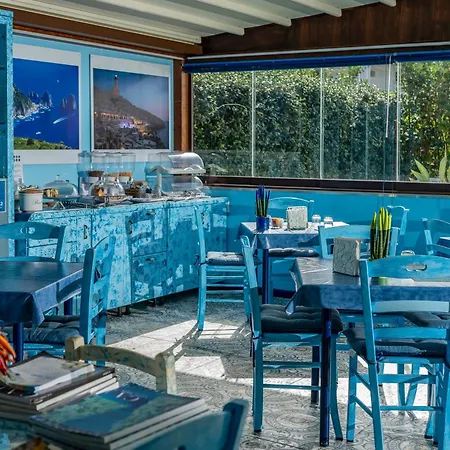 Capri Dreaming לינה וארוחת בוקר 4*