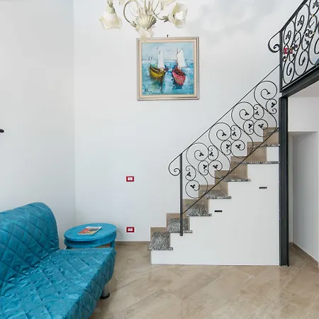 カプリ ドリーミング ベッド・アンド・ブレックファスト 4*